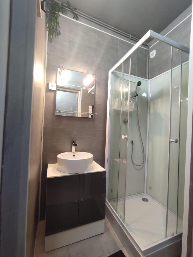 Studio indépendant accès direct autonome. Le Cateau-Cambresis Extérieur photo